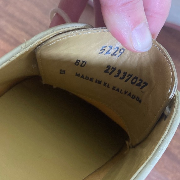 Brooks Brothers 8 D Classic Tan Bucks Oxford Shoes - Picture 2 of 10